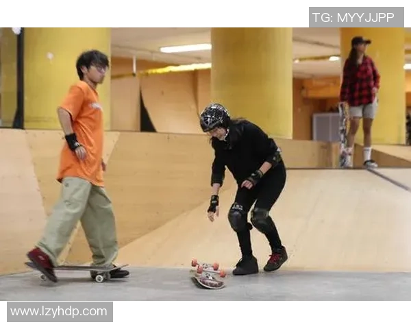 李磊畅谈滑板人生：从初学者到行业先锋的成长之路